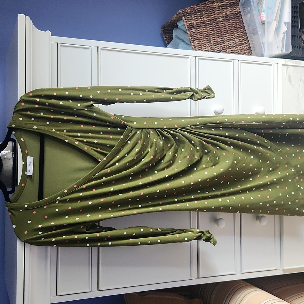 NWOT Kettlewell Ladies Green Polka Dot Fixed Wrap Jersey Dress Size Medium